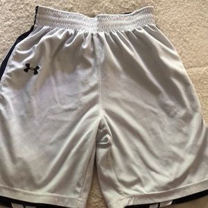 Reversible youth Under Armour Basketball shorts